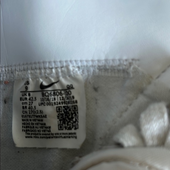 Nike Women’s Blazer Mid 77 Shoes - Picture 6 of 9